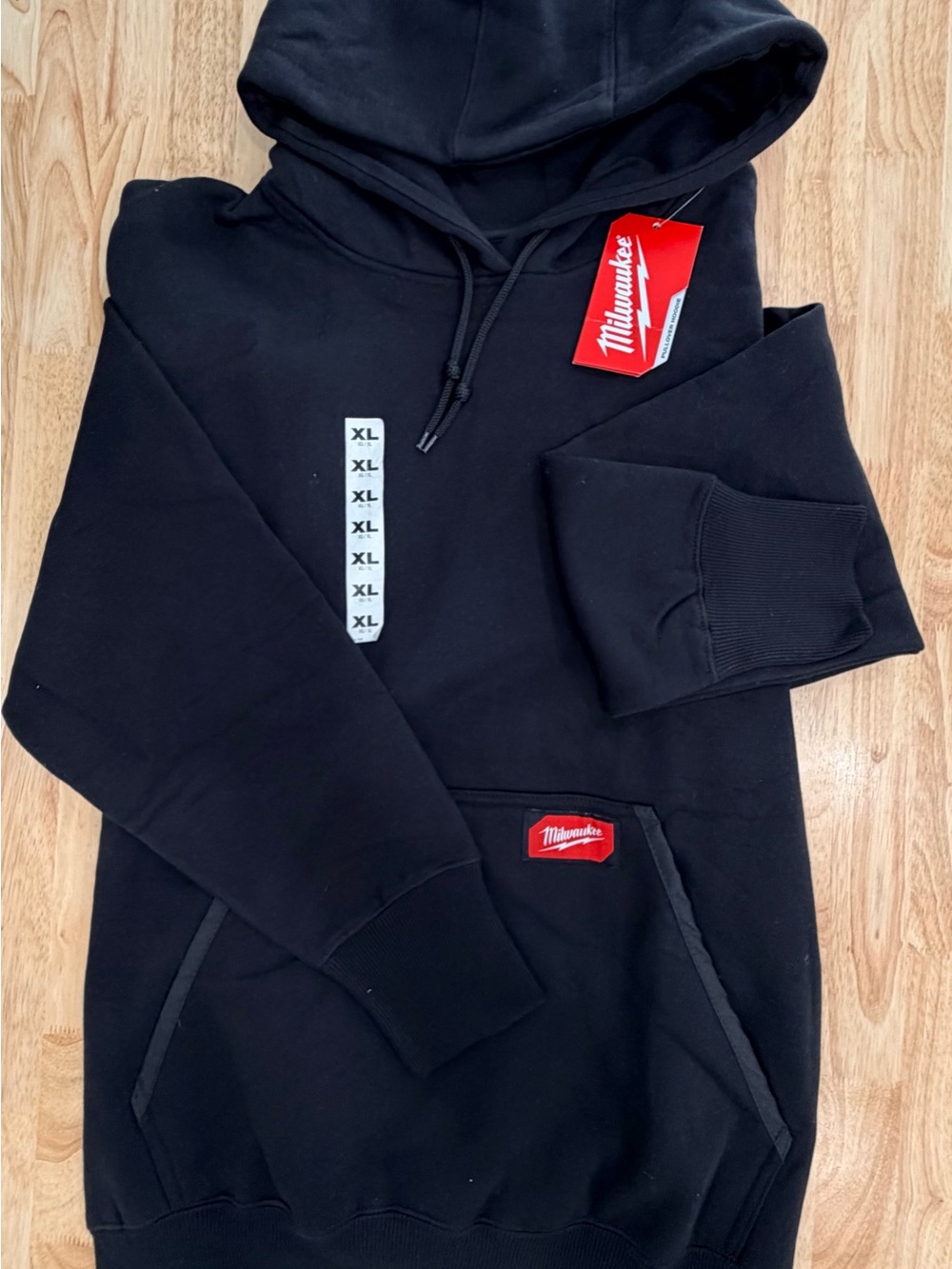 Milwaukee Men’s Black Pullover Hoodie - XL